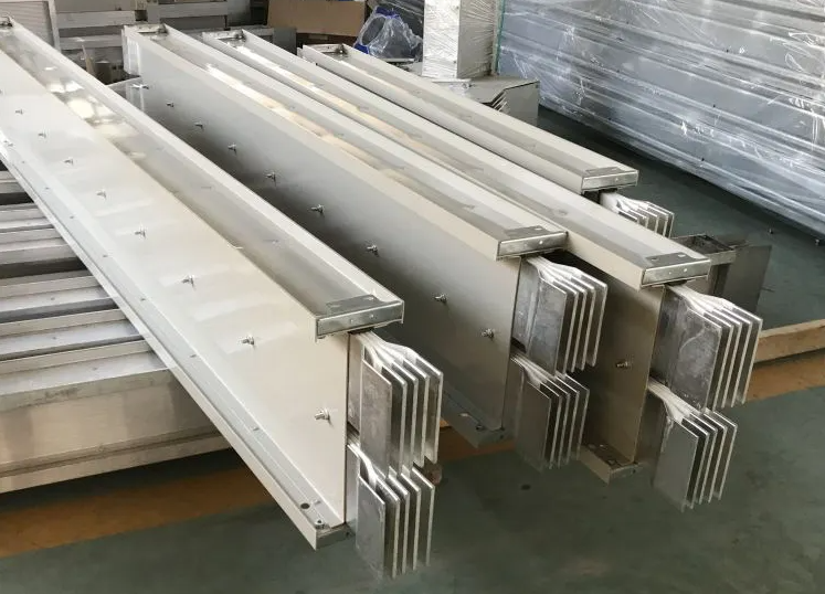 母線(xiàn)槽插接箱連接安裝的具體步驟